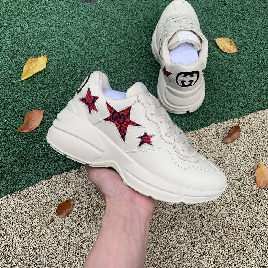 GU Sneakers Stars
