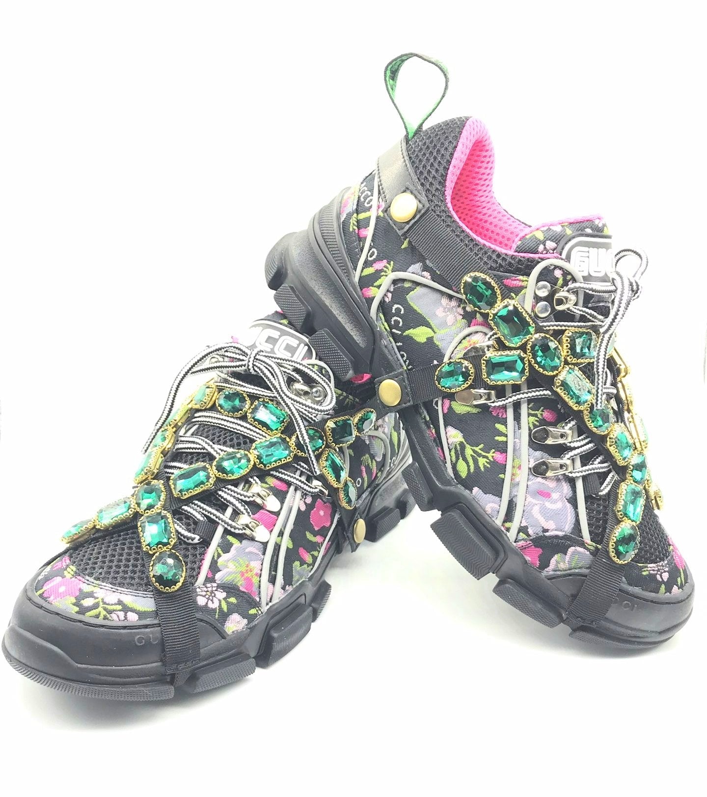 GU  Sneakers Embroidered