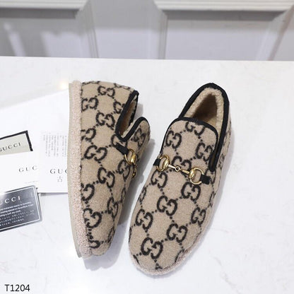 GU  Shoes Mono