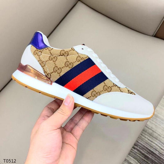 GU  Sneakers Brown