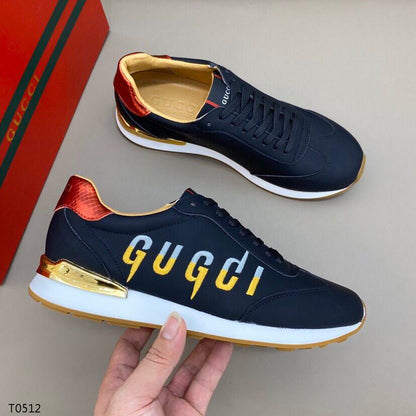 GU   Sneakers