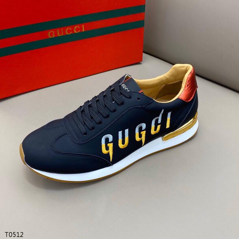 GU   Sneakers