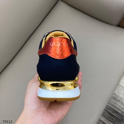 GU   Sneakers