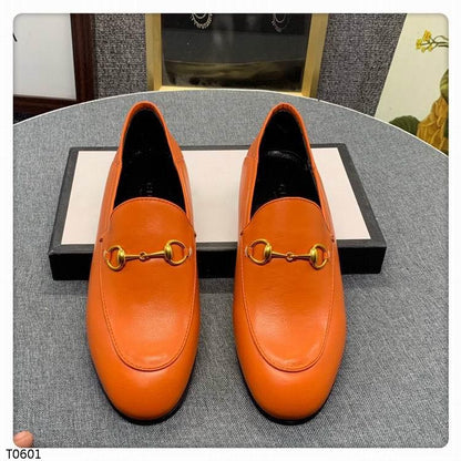 GU Shoes Mans Orange
