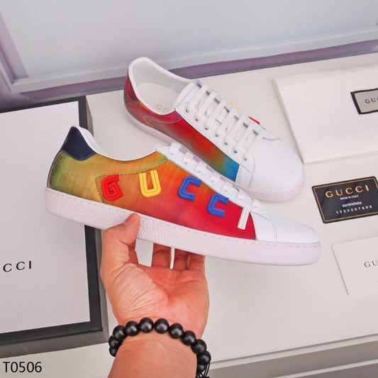 GU   Sneakers