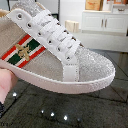 GU  Sneakers Silver