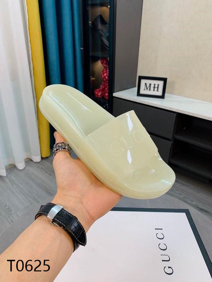 GU Slippers Slide 2 Color 's
