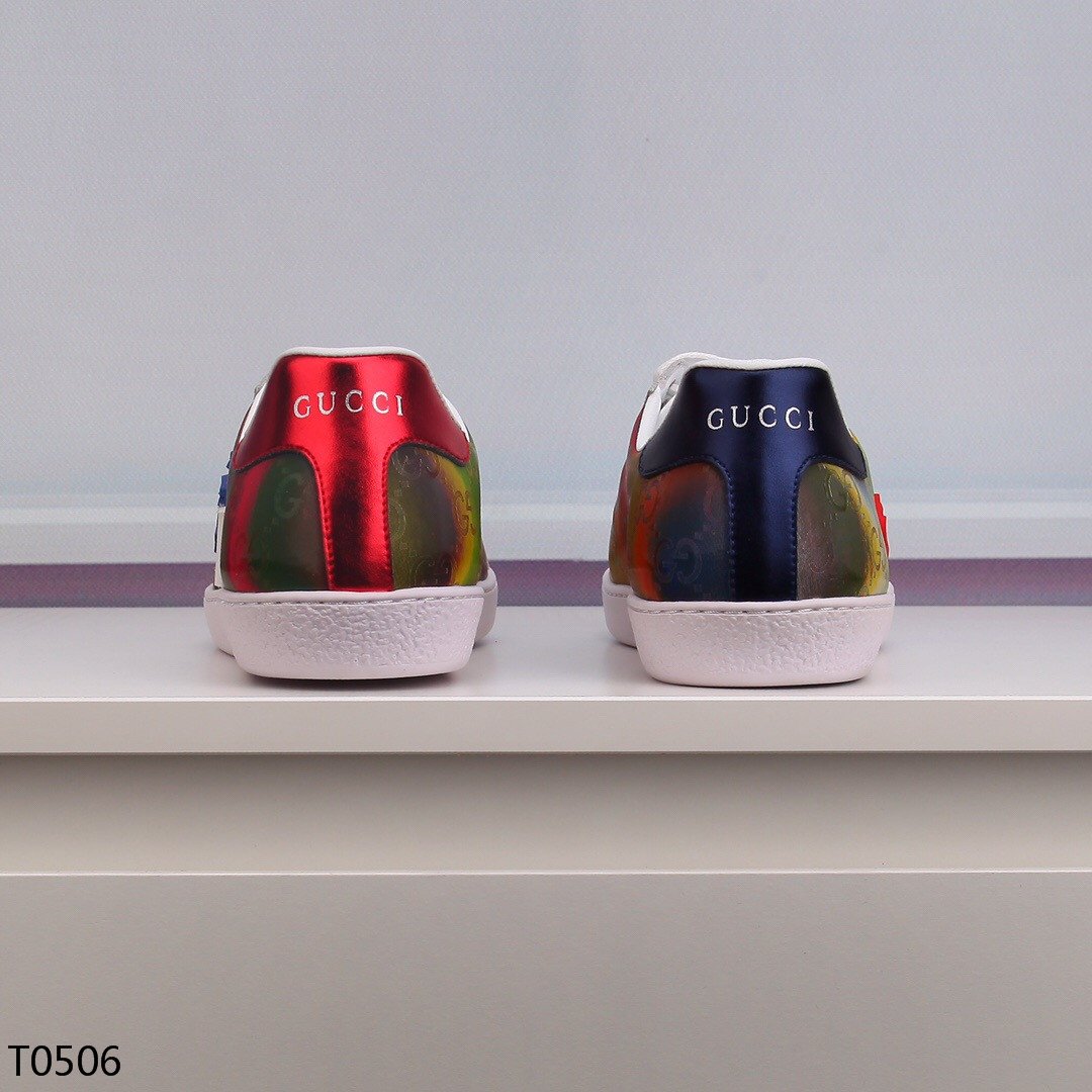 GU   Sneakers