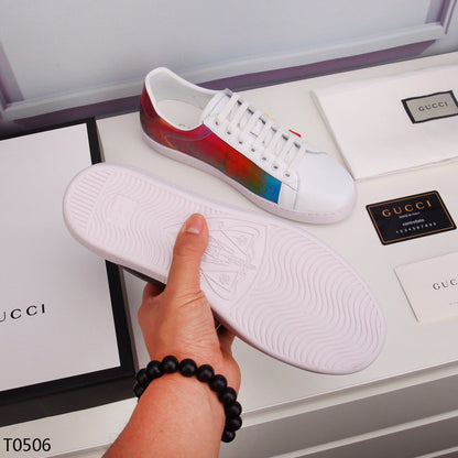 GU   Sneakers