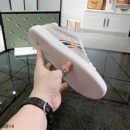 GU  Sneakers Silver