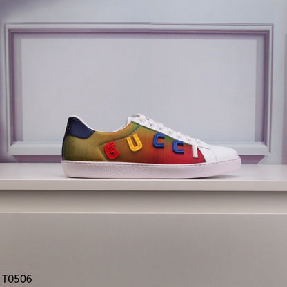 GU   Sneakers