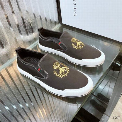 GU  Sneakers Slip On
