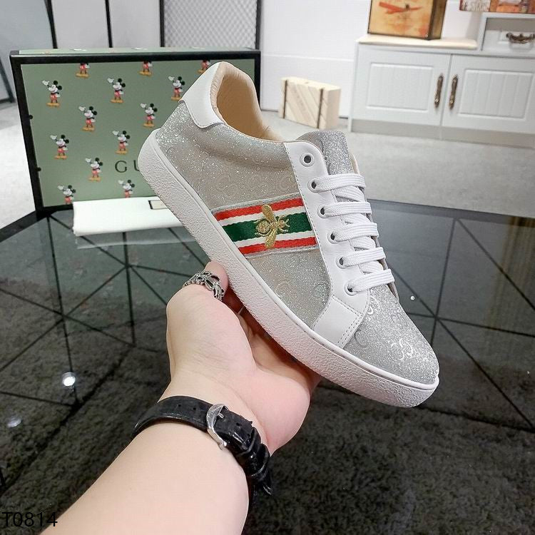 GU  Sneakers Silver
