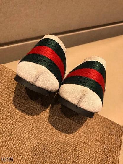 GU Shoes Man Logo White