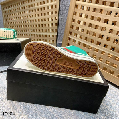 GU Sneakers High