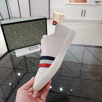 GU Sneakers White