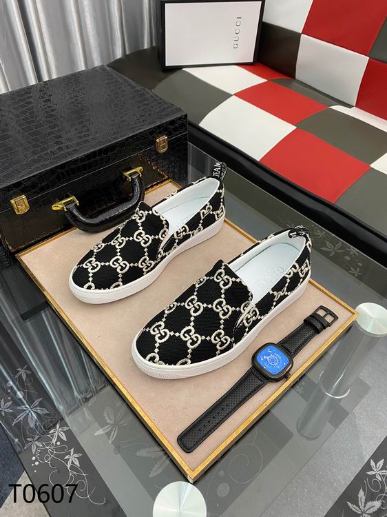 GU  Sneakers Slip On 2 color 's