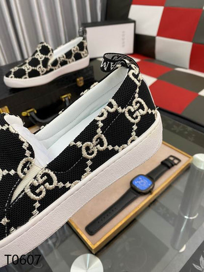 GU  Sneakers Slip On 2 color 's