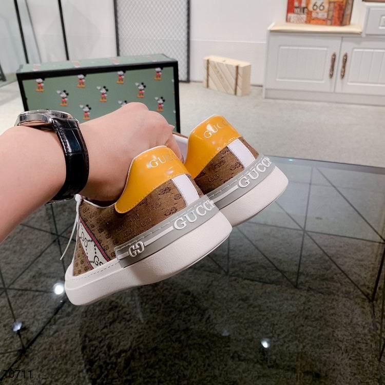 GU  Sneakers Brown White