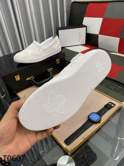 GU  Sneakers Slip On 2 color 's