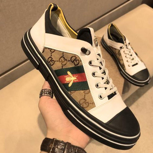 GU  Sneakers