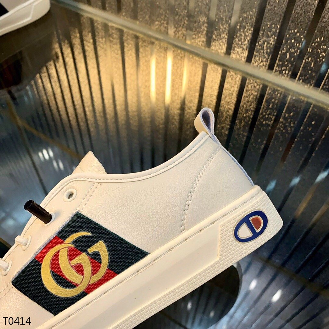 GU  Sneakers