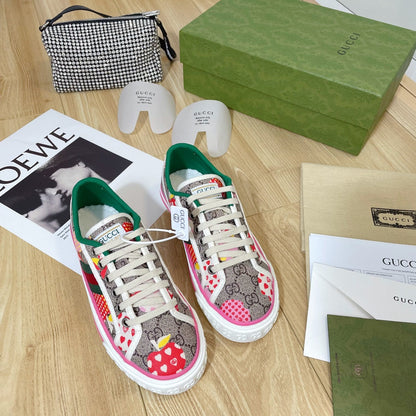 GU Sneakers 2 Color 's