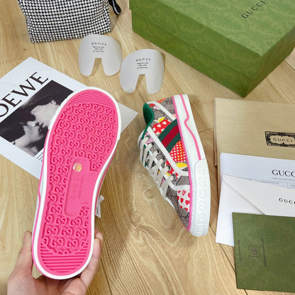 GU Sneakers 2 Color 's