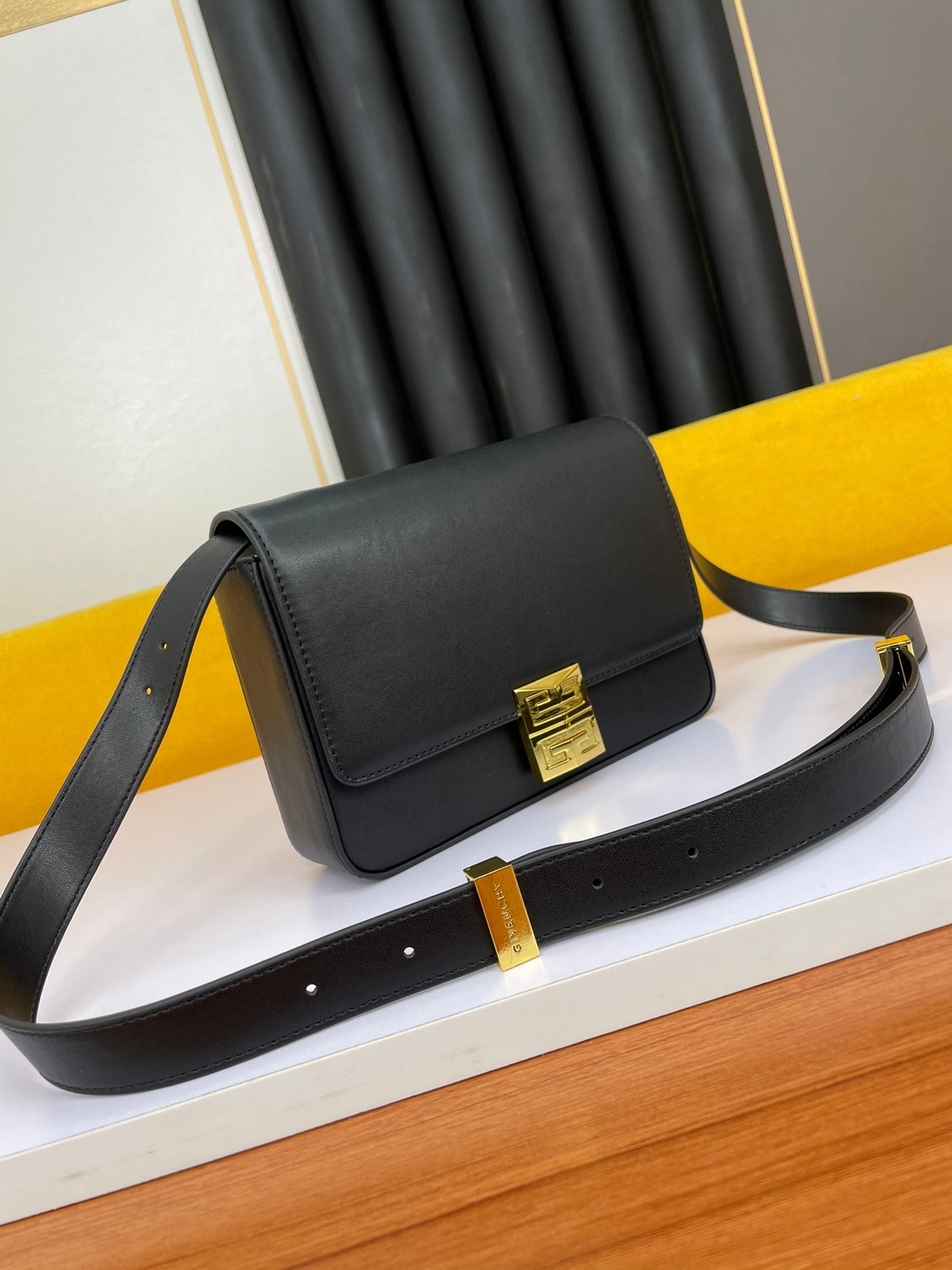 GIVENJY Bag  2 SIZE 's