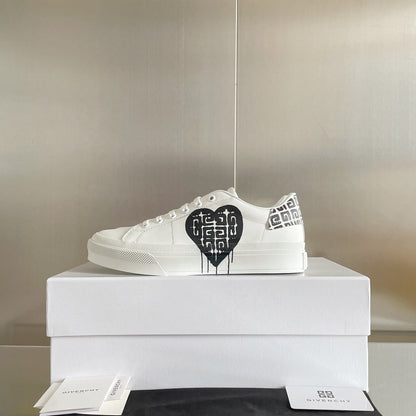 CHD  Sneakers Woman