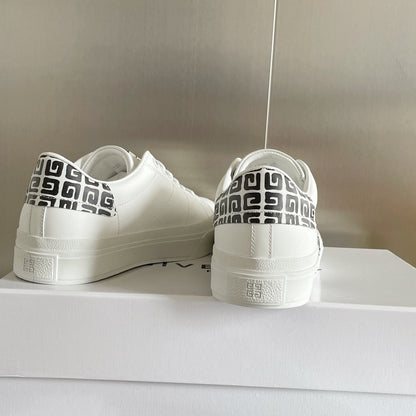 CHD  Sneakers Woman
