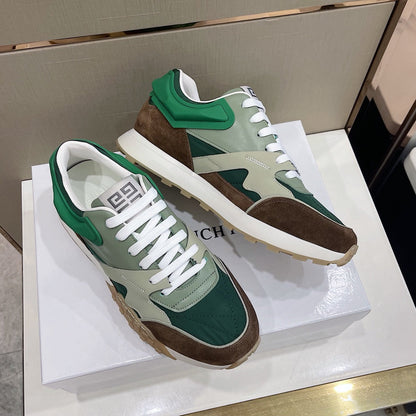 GIVENJY   Sneakers Run Away