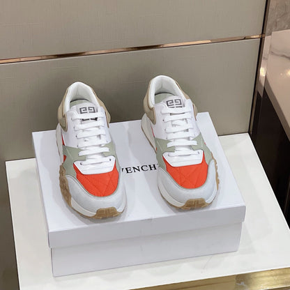 GIVENJY   Sneakers Run Away