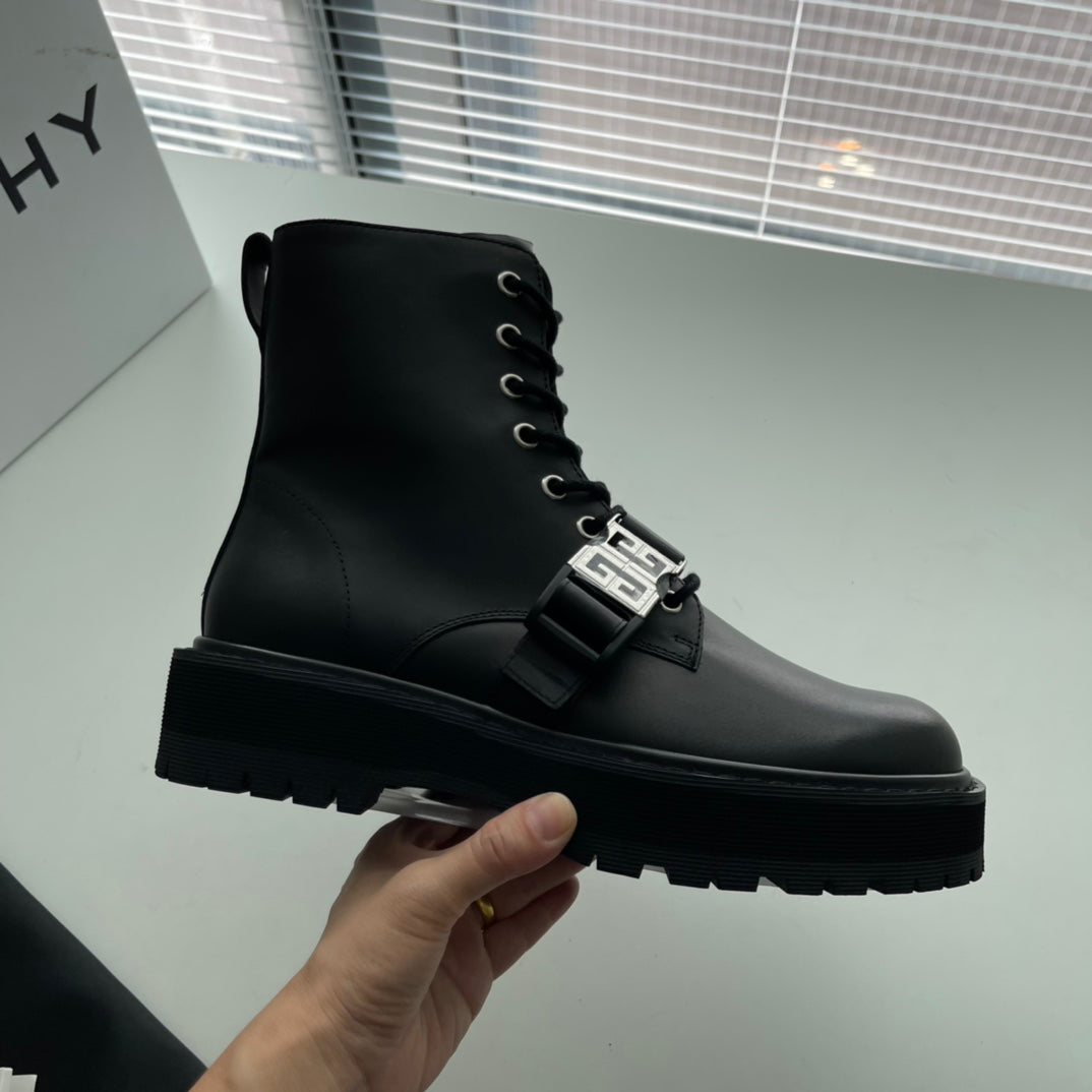 GIVENJY  Boots Med