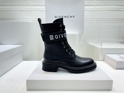 GIVENJY Boots Med