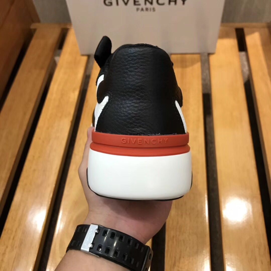 Givenjy Sneakers White