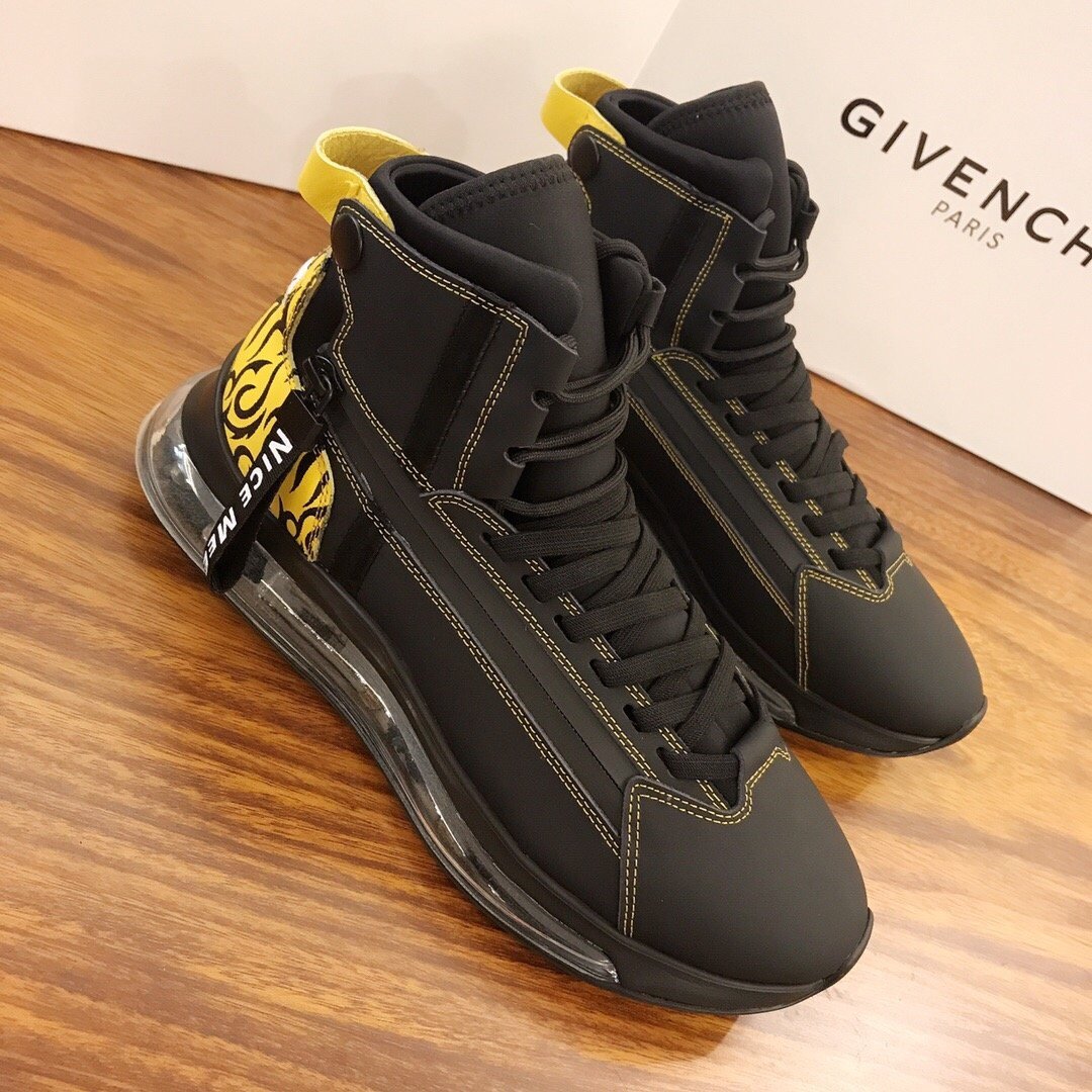 Givenjy Sneakers High Boots Black
