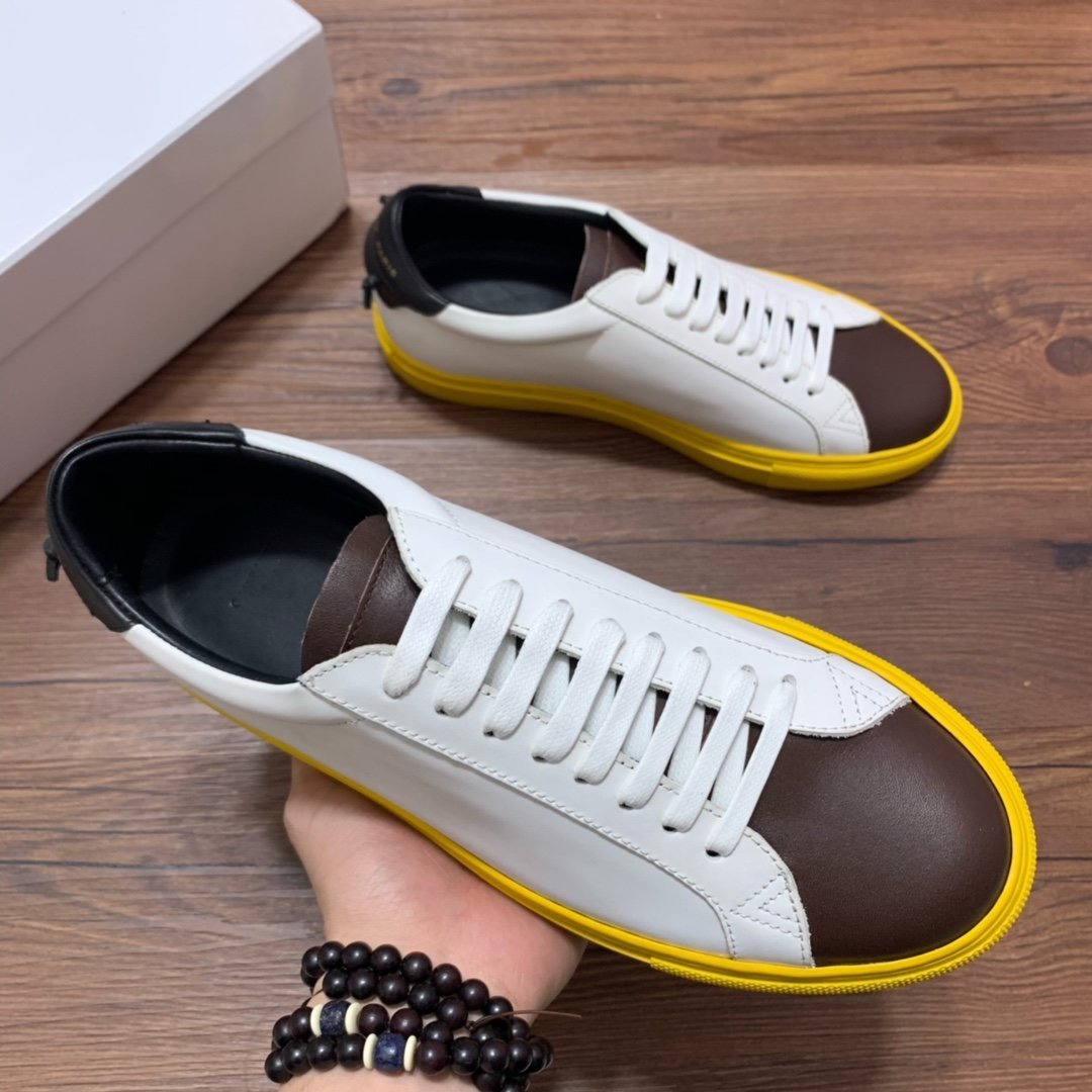Givenjy Sneakers