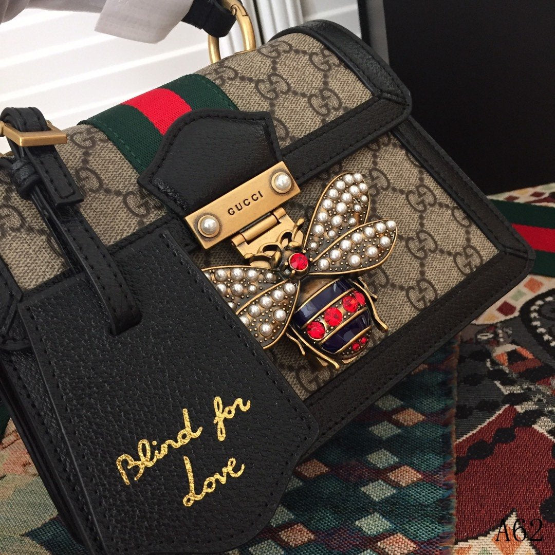 GU Ophida Small Handle Bag Bee