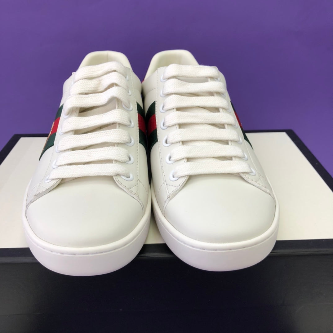 GU  Sneakers Low  Ace Bee