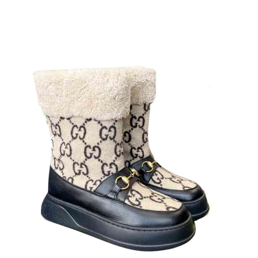 GU  x UGG Boots MED