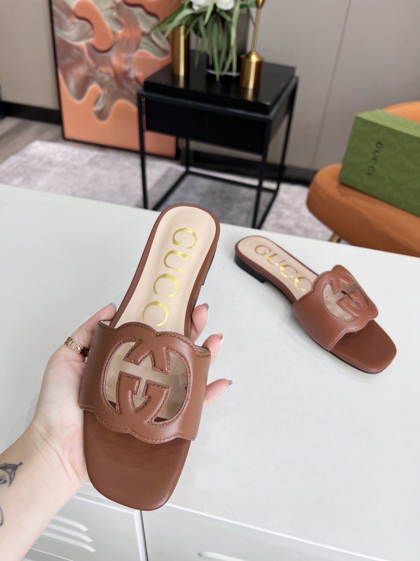 GU  Slippers  5 Color's
