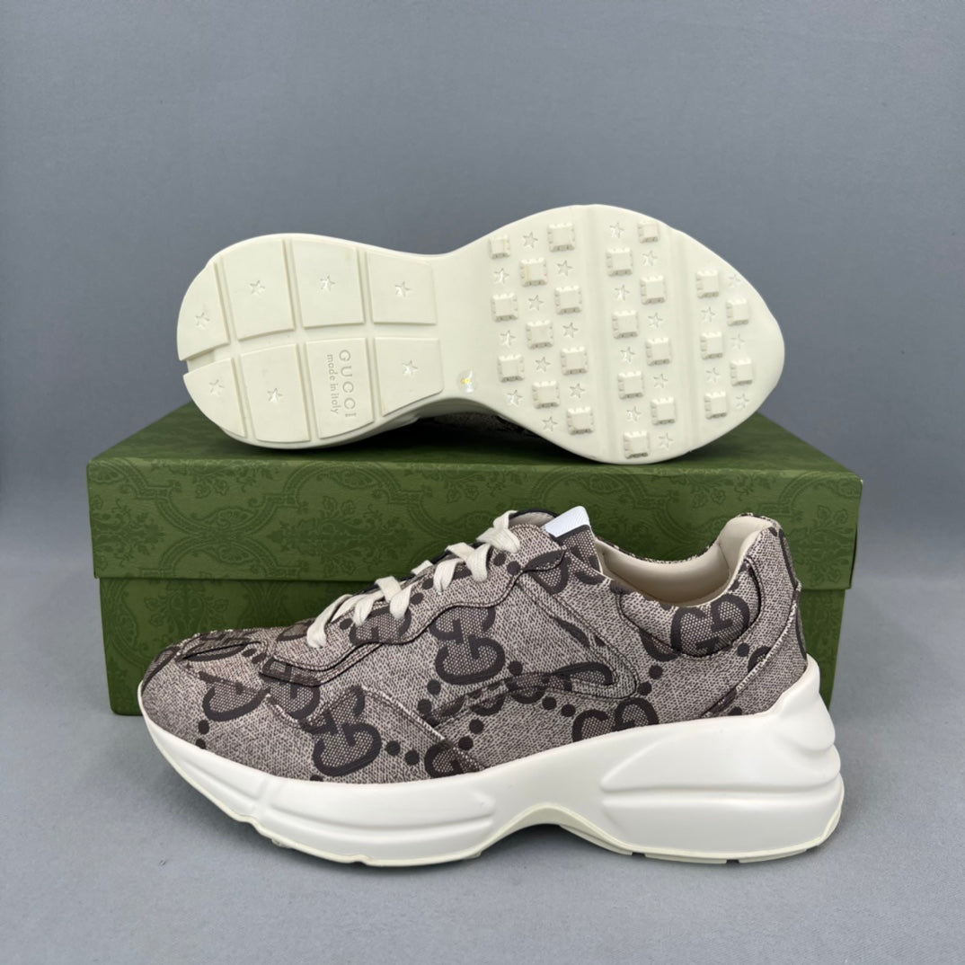 GU Sneakers  Monogram 3 Color 's