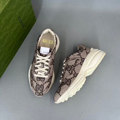 GU Sneakers  Monogram 3 Color 's