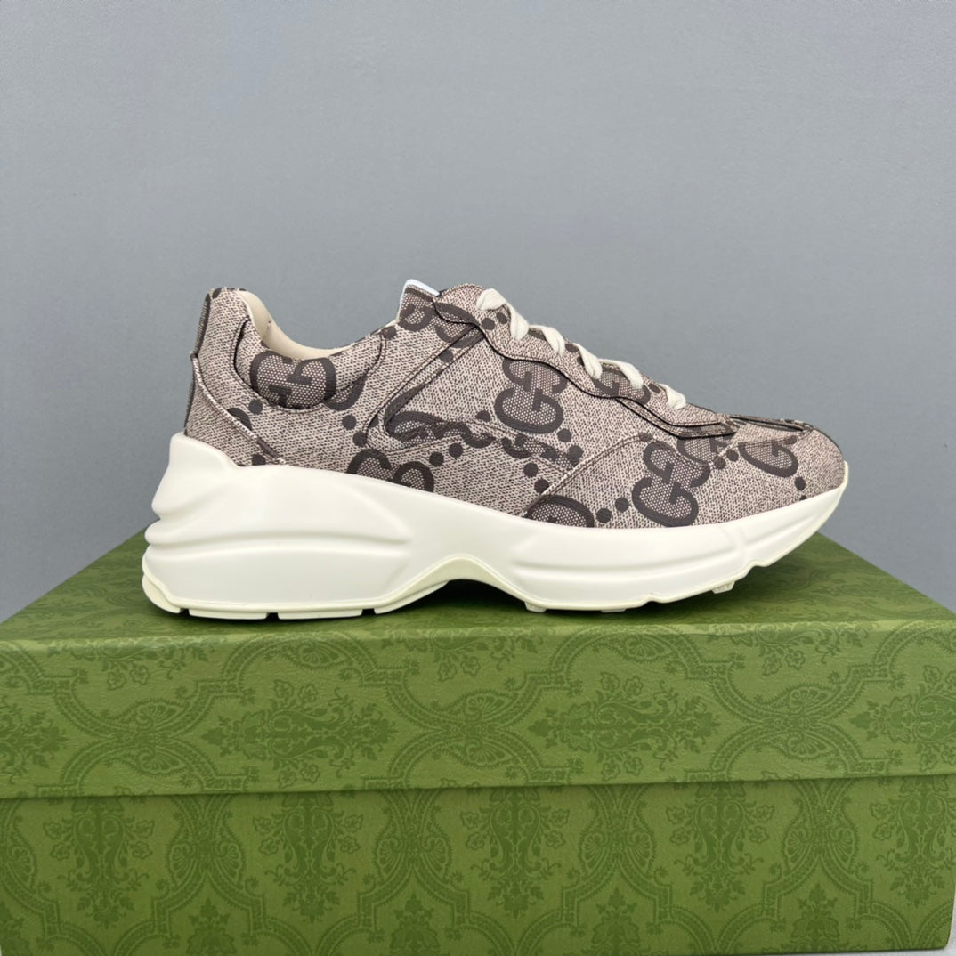 GU Sneakers  Monogram 3 Color 's