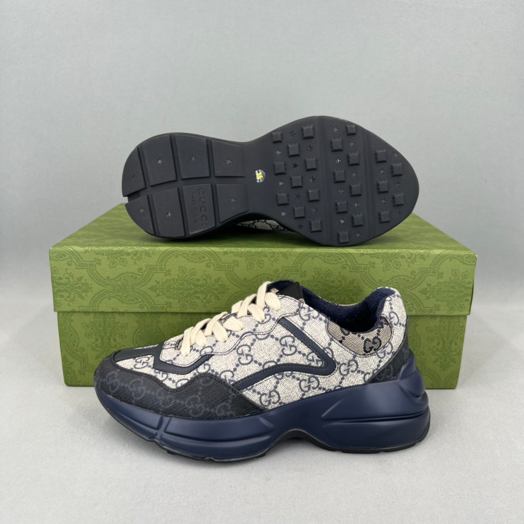 GU Sneakers  Monogram 3 Color 's