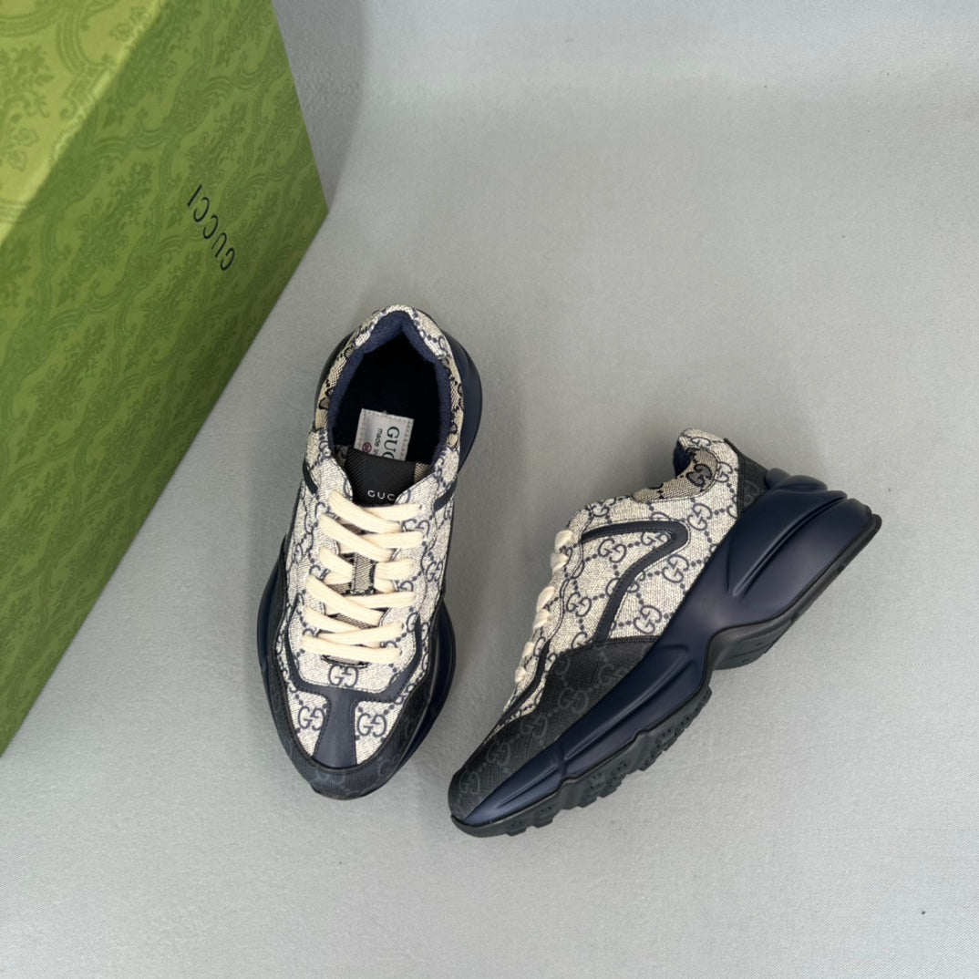 GU Sneakers  Monogram 3 Color 's