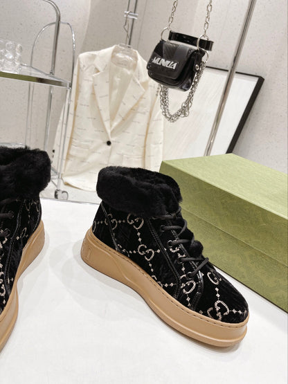 GU  Sneakers 2 Color 's Fur Trimmed