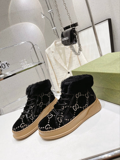 GU  Sneakers 2 Color 's Fur Trimmed