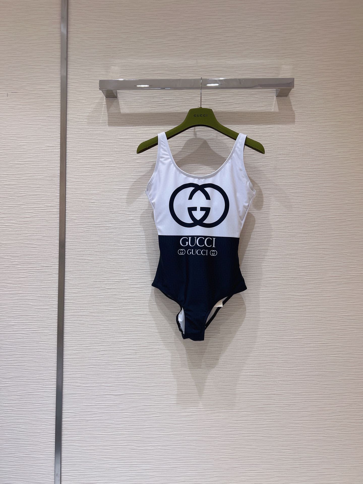 GU Swimsuit Bikini